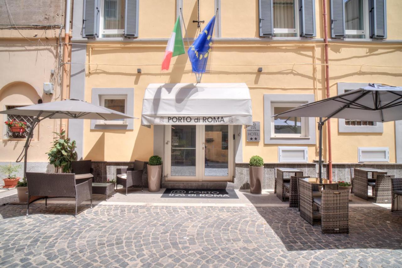 Hotel Porto Di Roma Чивитавекия Екстериор снимка