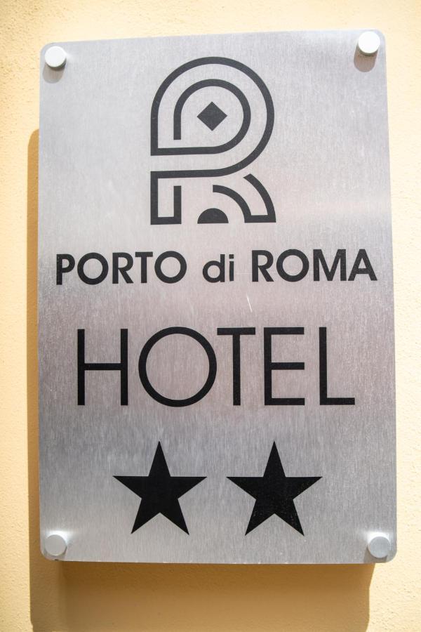 Hotel Porto Di Roma Чивитавекия Екстериор снимка